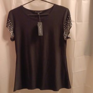 Nik & Nash Dressy T-Shirt Top With Pearl & Metal Bead Trim NWT Sz S